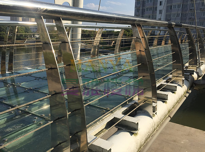 不锈钢钢索桥梁护栏 MH-Q01